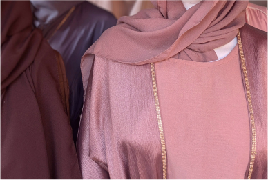 الملابس الجاهزة